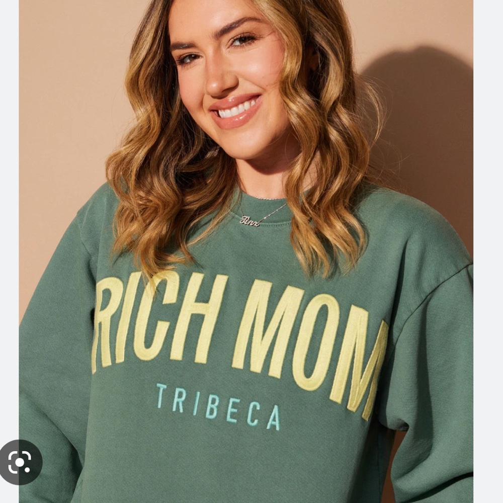 TINX rich mom Tribeca sweatshirt